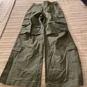 Army green Wild Fable cargo pant